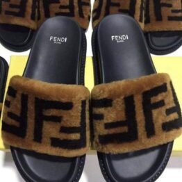 5E1DAE0E-1F1E-4573-AB35-5A83C16F6490